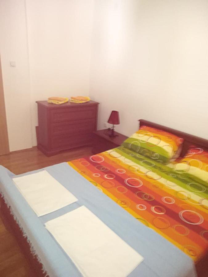 Apartman Ozi Petrovac Kültér fotó