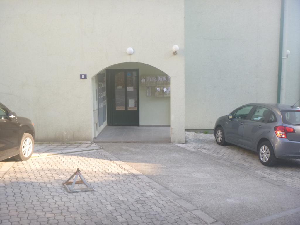 Apartman Ozi Petrovac Kültér fotó